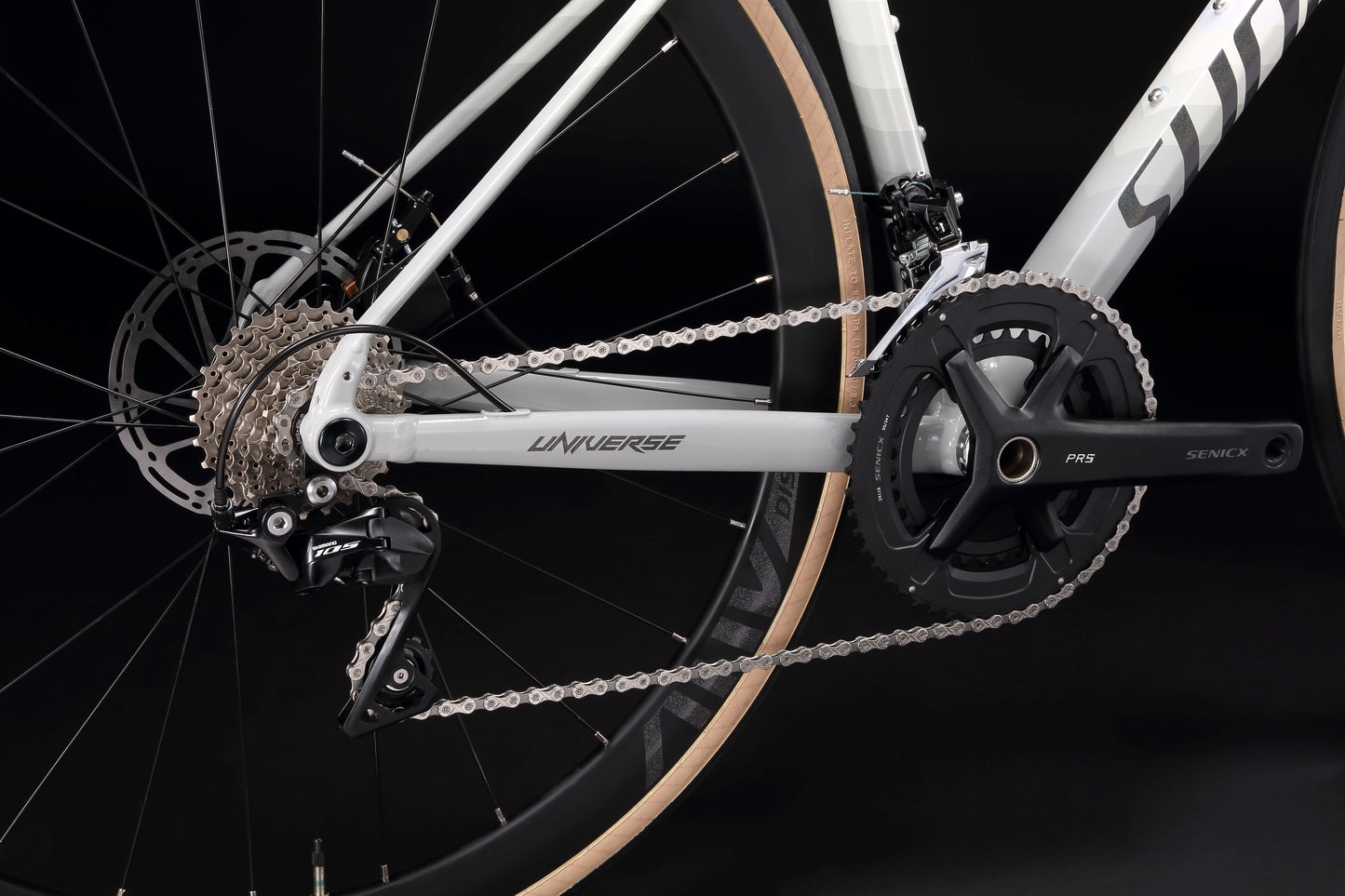 UNIVERSE Performance Road Bike 22-speed - Shimano 105 - VRIDE - Bicycle & Accessories