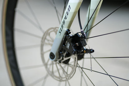 UNIVERSE Performance Road Bike 22-speed - Shimano 105 - VRIDE - Bicycle & Accessories