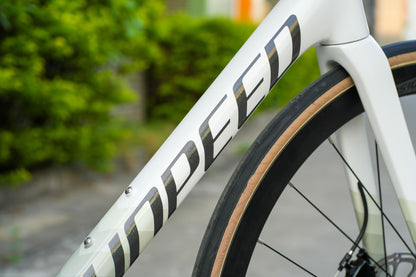 UNIVERSE Performance Road Bike 22-speed - Shimano 105 - VRIDE - Bicycle & Accessories