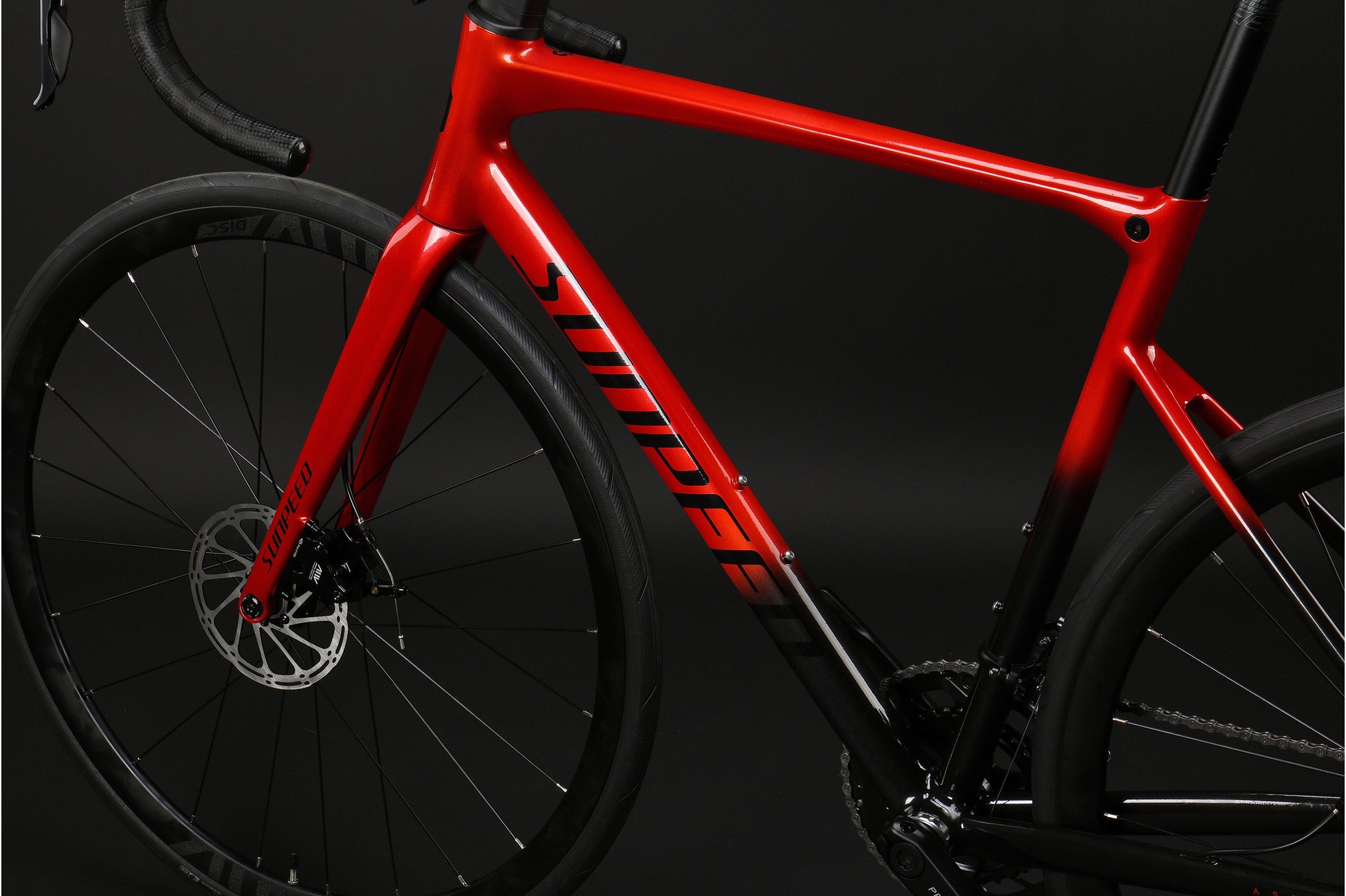 ASTRO Endurance Road Bike 18-speed - Shimano Sora - VRIDE - Bicycle & Accessories