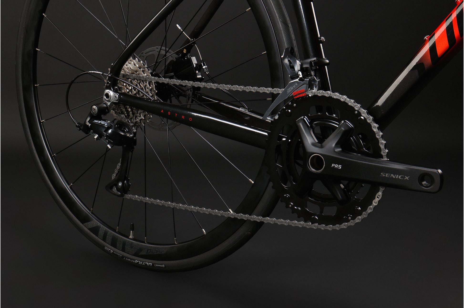 ASTRO Endurance Road Bike 18-speed - Shimano Sora - VRIDE - Bicycle & Accessories