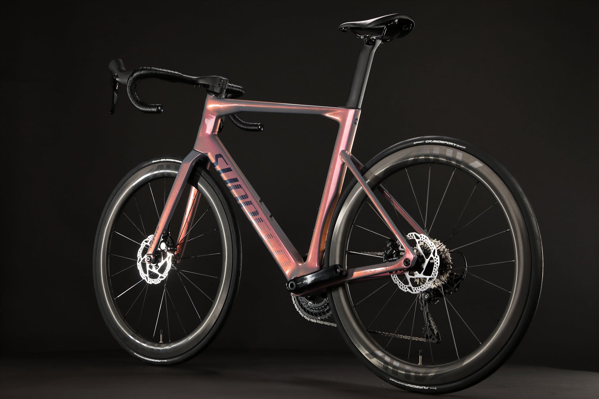 2024 VICTORY SPORT Aero Road Bike 24-speed - Shimano 105 (Alloy/Carbon Wheelset) - VRIDE - Bicycle & Accessories