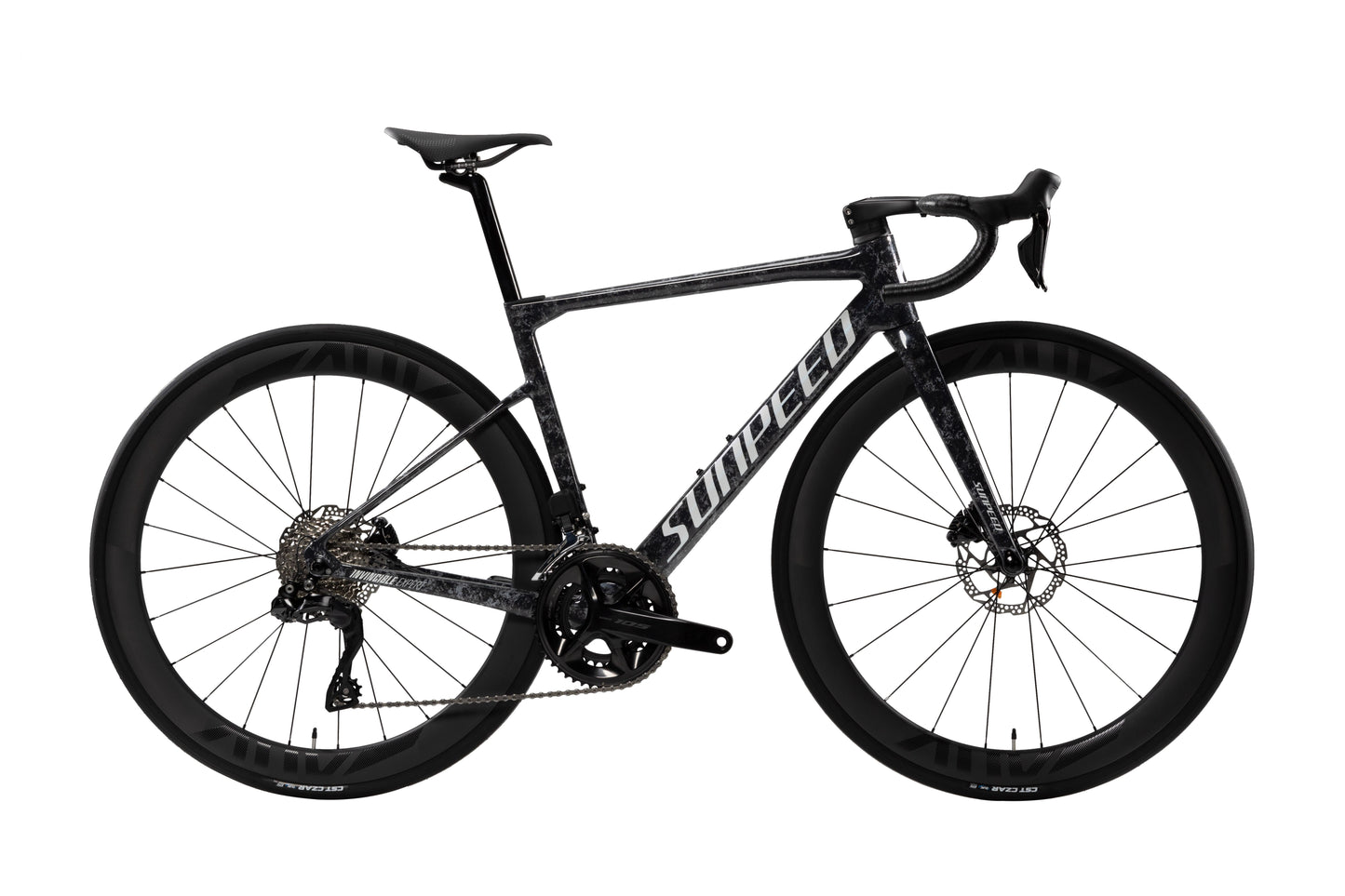 2026 Invincible Expert | Shimano 105 Di2
